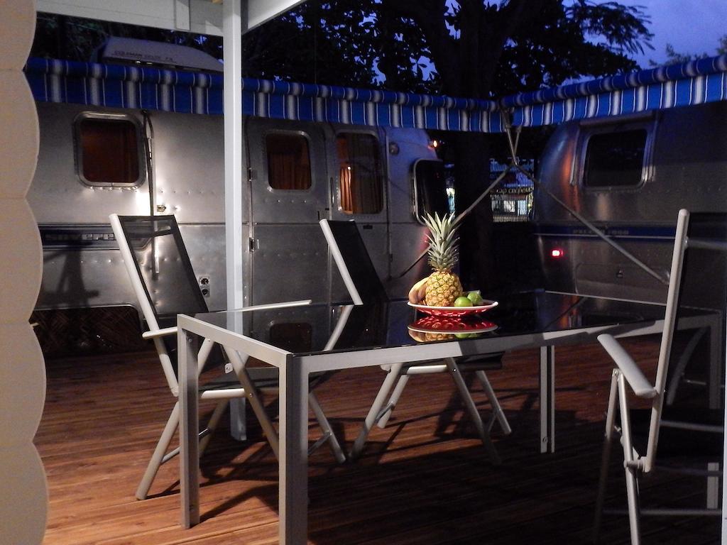 Airstream Paradise Bernard Extérieur photo